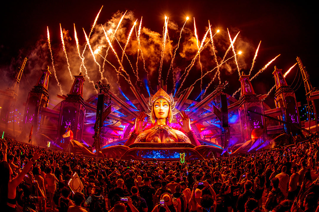 Stage Performance: Hydrogen Water Support for Musicians, Dancers & Speakers Under Lights